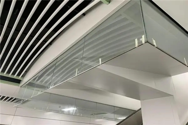 什么是擋煙垂壁？