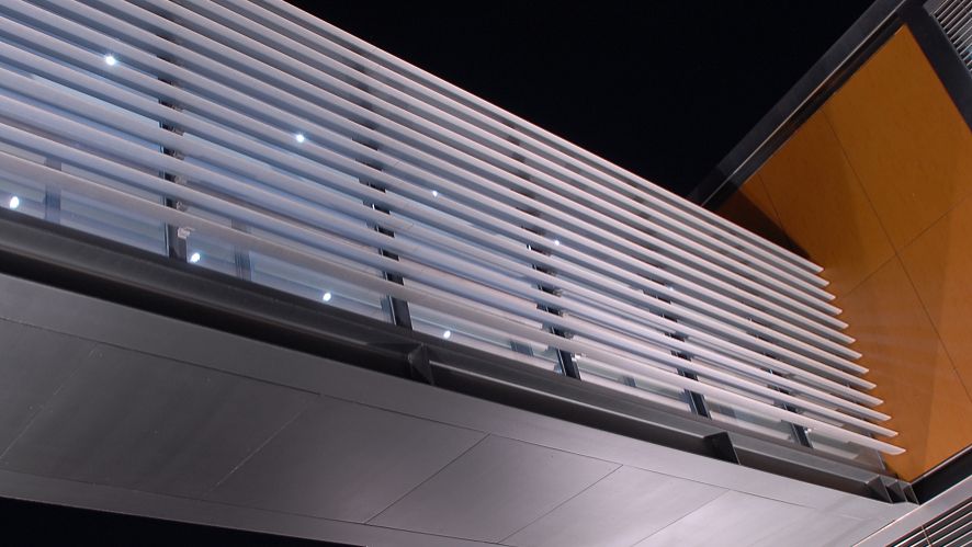 防火卷簾門和擋煙垂壁的區(qū)別？